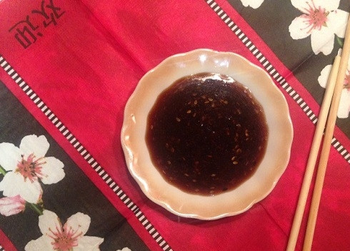 1. Этап. Соус Терияки в домашних условиях: Соус получается кисло-сладким, в меру соленым и подходит для многих блюд и для маринадов.