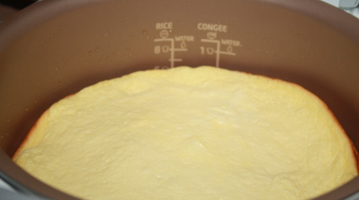 1. Этап. Творожная запеканка в мультиварке без манки: Включите режим 