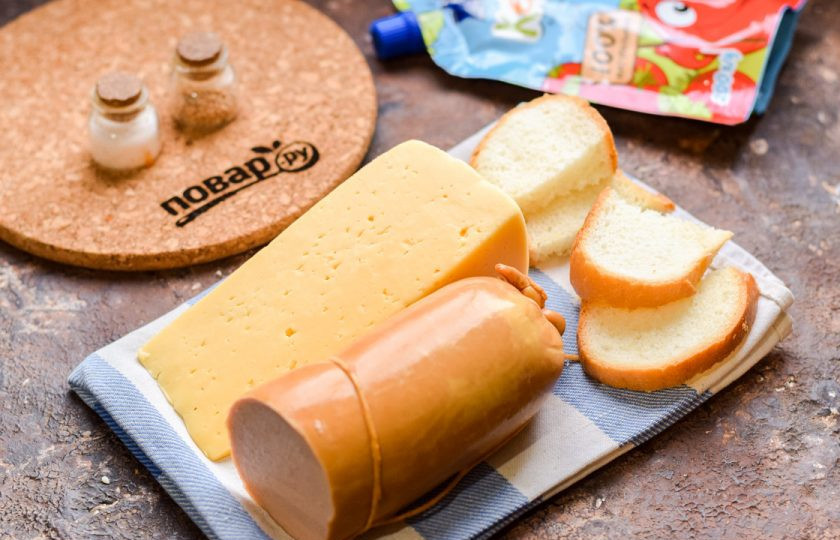 1. Этап. Бутерброды Дорожные знаки: Подготовьте ингредиенты.