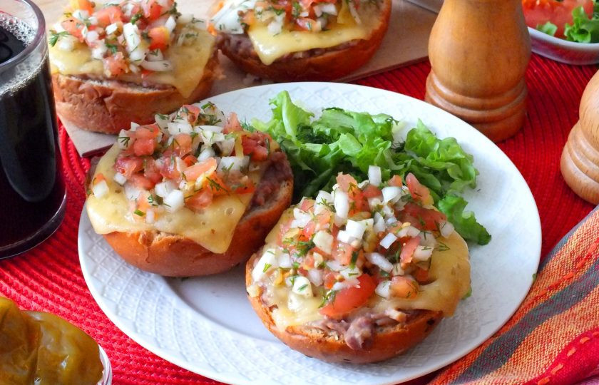 1. Этап. Мексиканские бутерброды: Бутерброды готовы. Приятного аппетита!